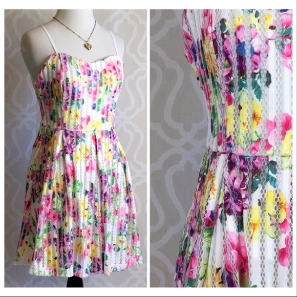 Painted Flowers Blooming Party Dress - Picture 7 of 8